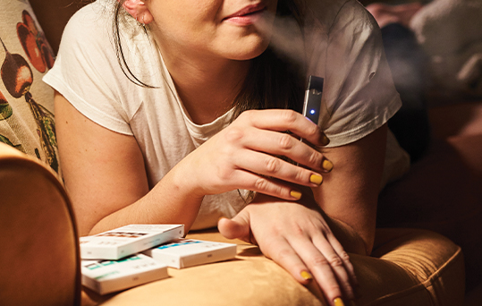 泰安心理咨询：越来越多的青少年正在尝试使用电子烟